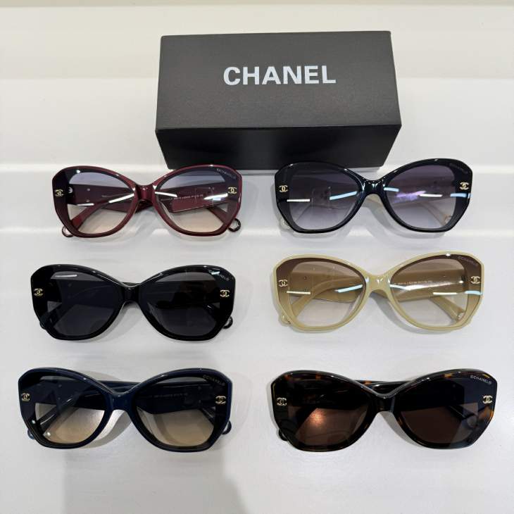 Picture of Chanel Sunglasses _SKUfw80879667fw